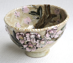 桜花文茶碗